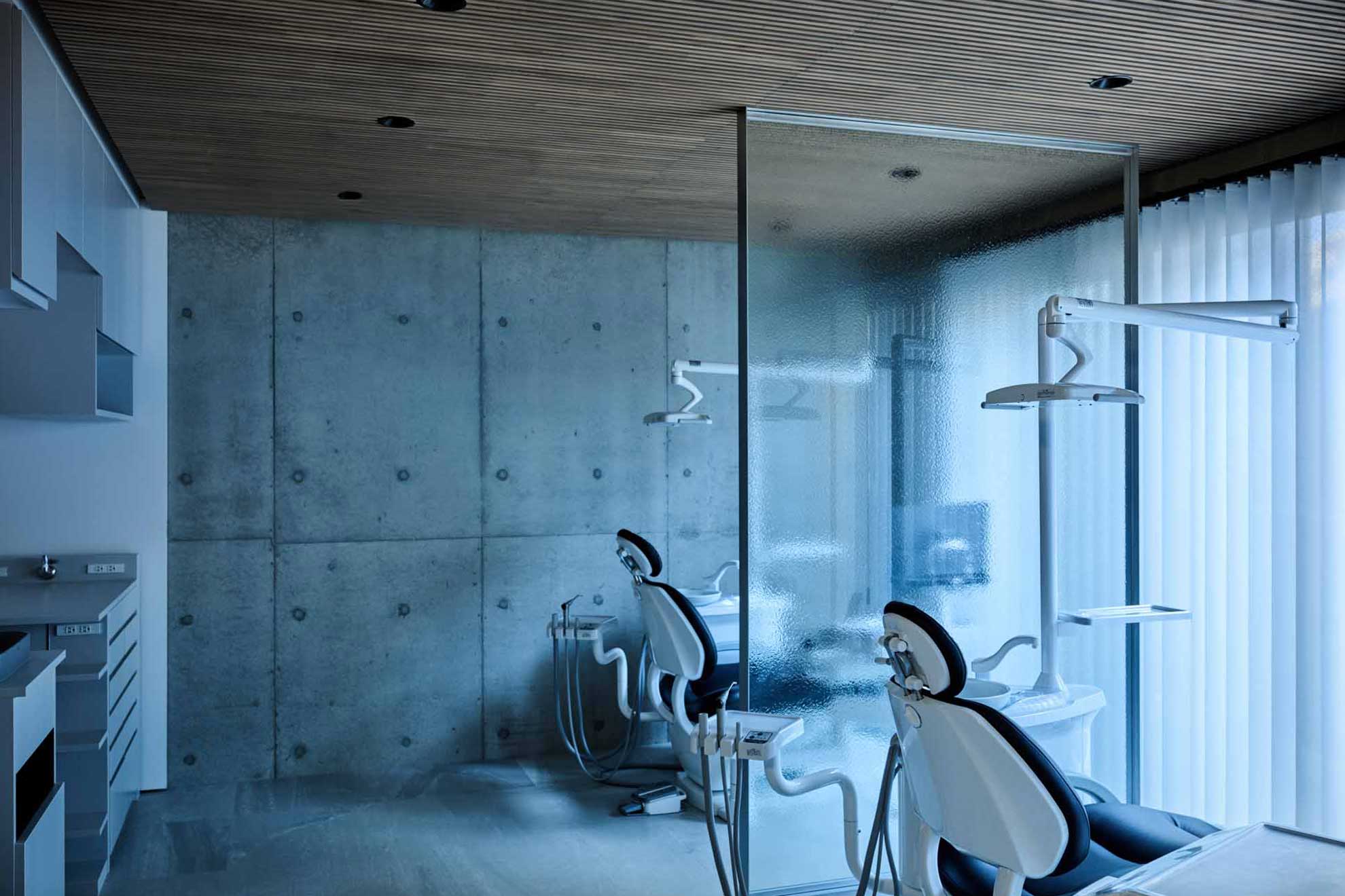 覚王山矯正歯科